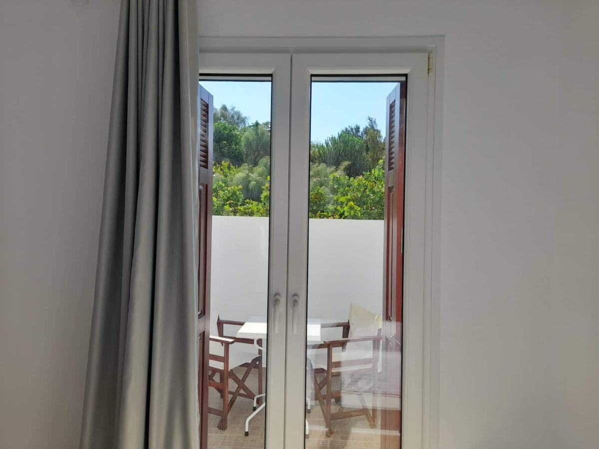 Апартаменты Matilda Milos - Cycladic Living Triovasalos Экстерьер фото