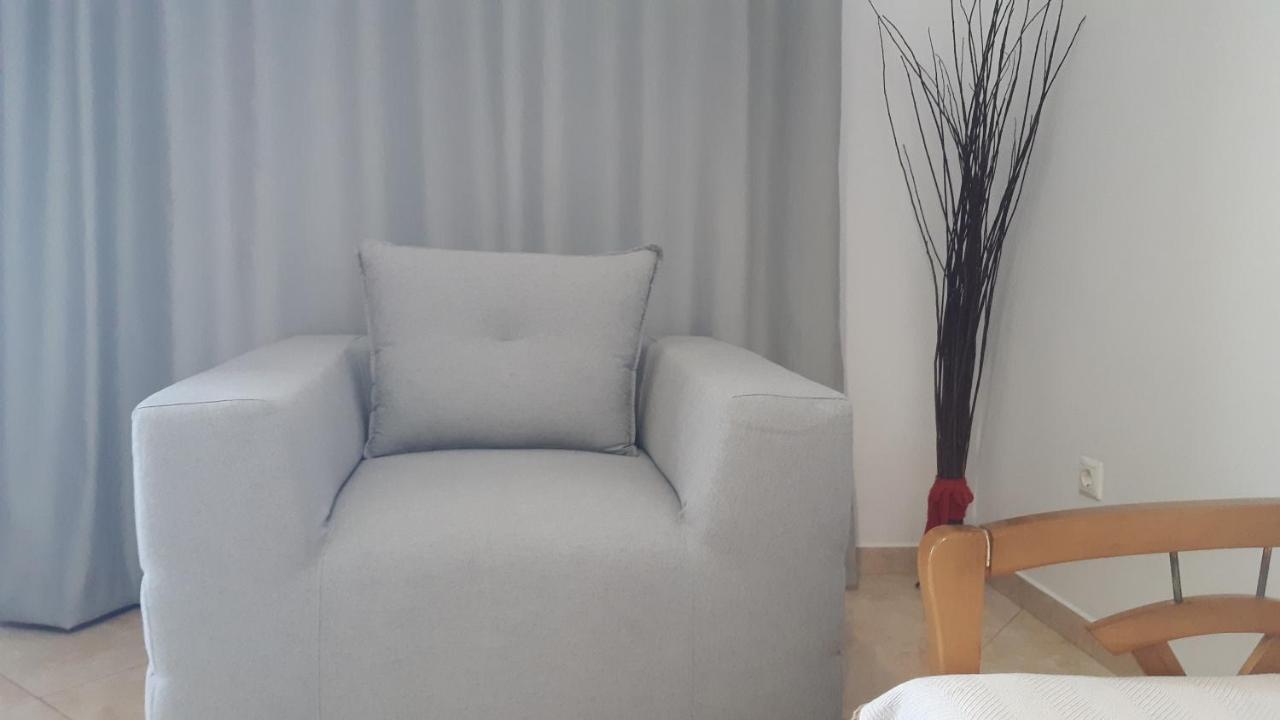 Апартаменты Matilda Milos - Cycladic Living Triovasalos Экстерьер фото