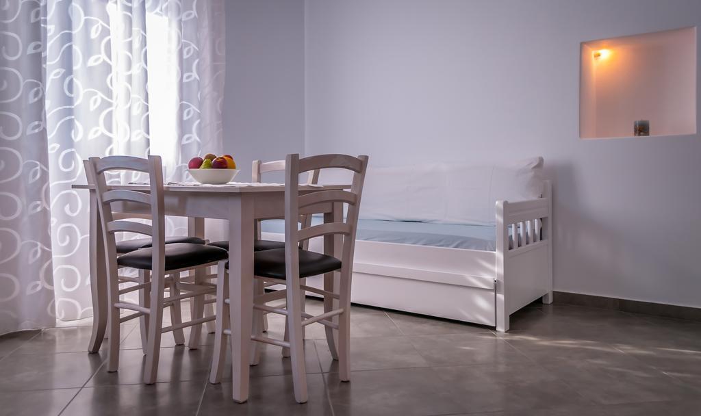 Апартаменты Matilda Milos - Cycladic Living Triovasalos Экстерьер фото