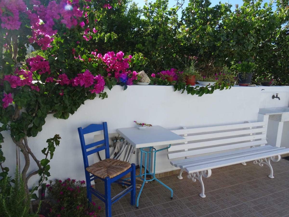 Апартаменты Matilda Milos - Cycladic Living Triovasalos Экстерьер фото